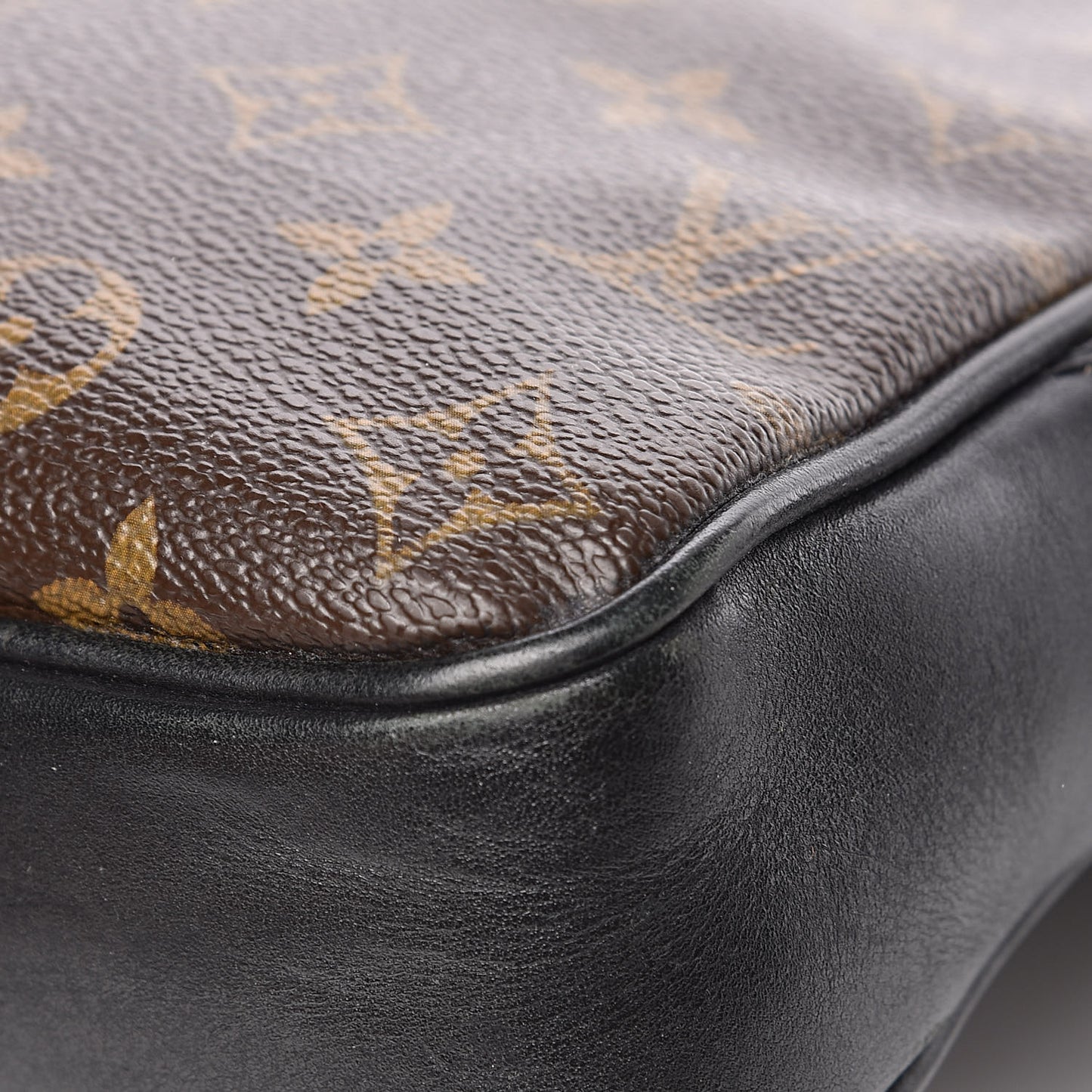 Monogram Macassar Bass MM