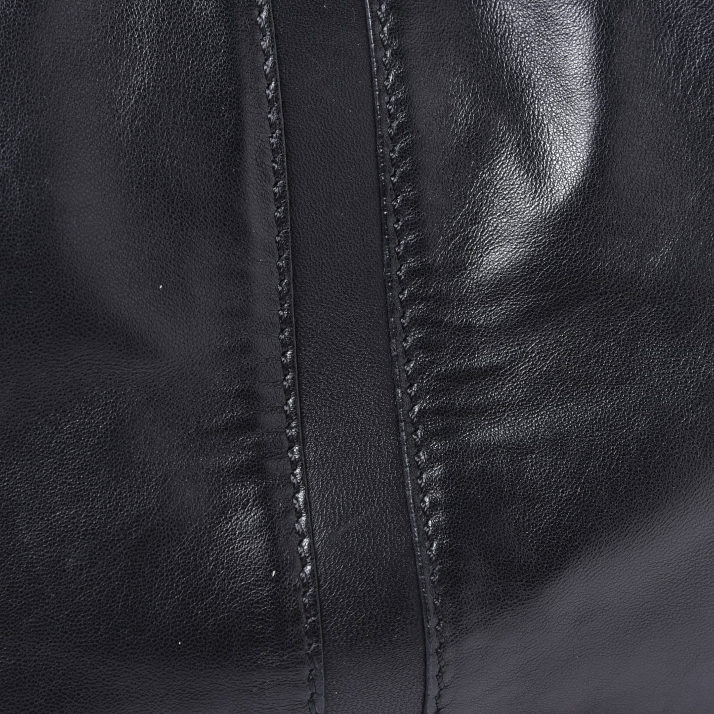 Vitello Va Va Voom Tote Black