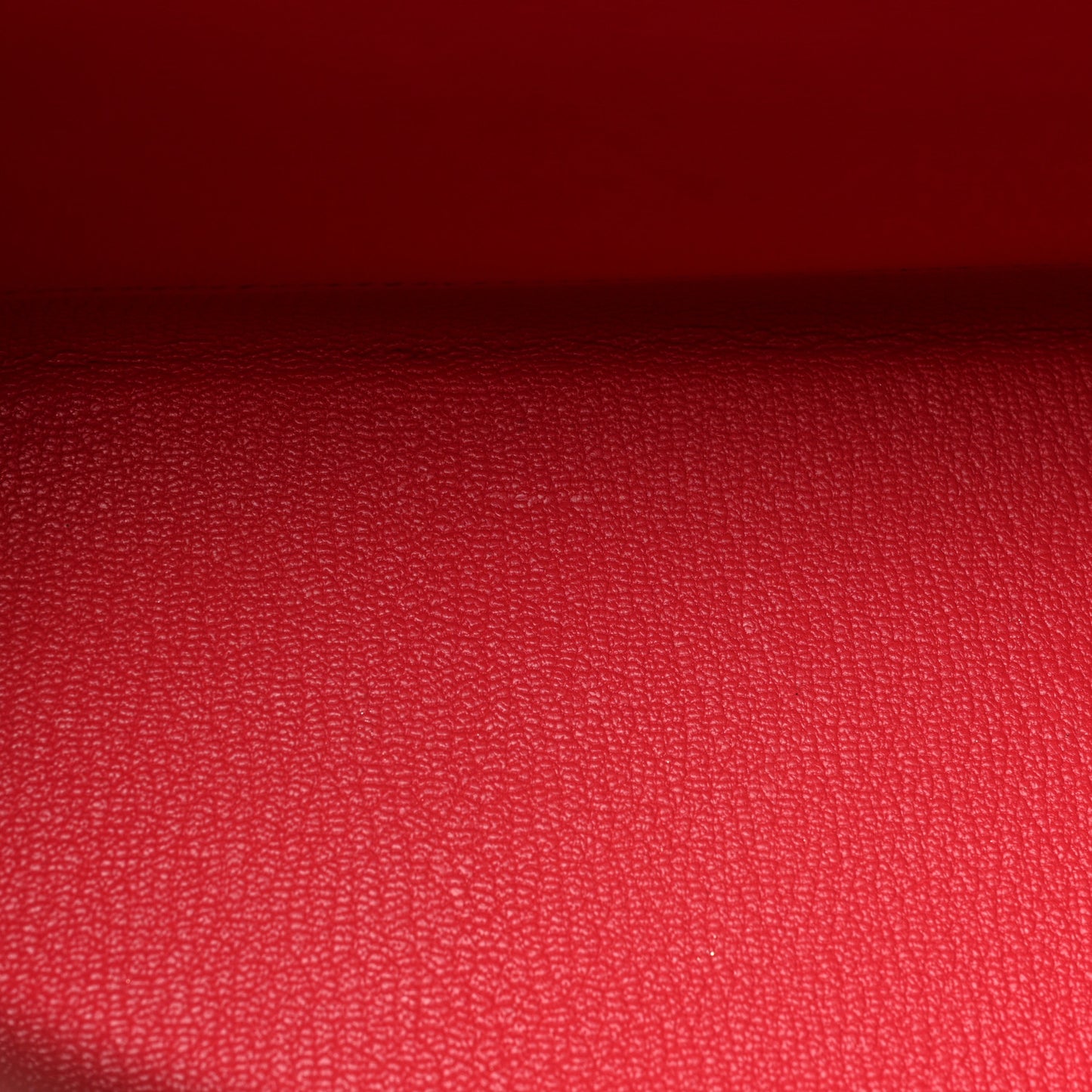 Epsom Kelly Retourne 28 Bougainvillea