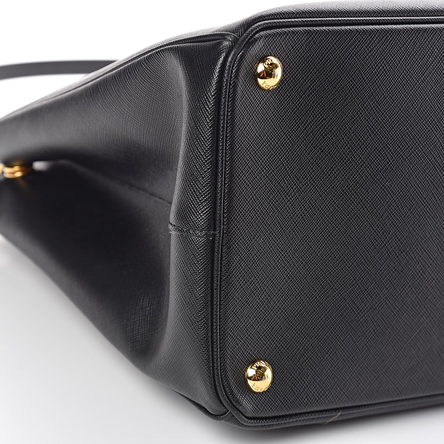 Saffiano Large Galleria Double Zip Tote Black