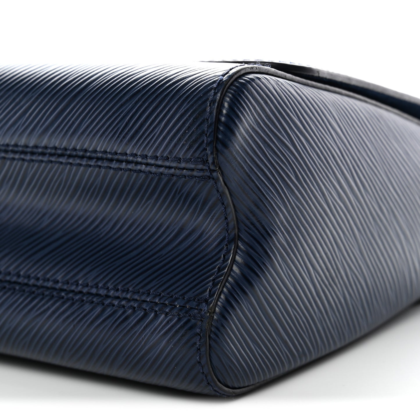 Epi Twist Shoulder Bag MM Indigo
