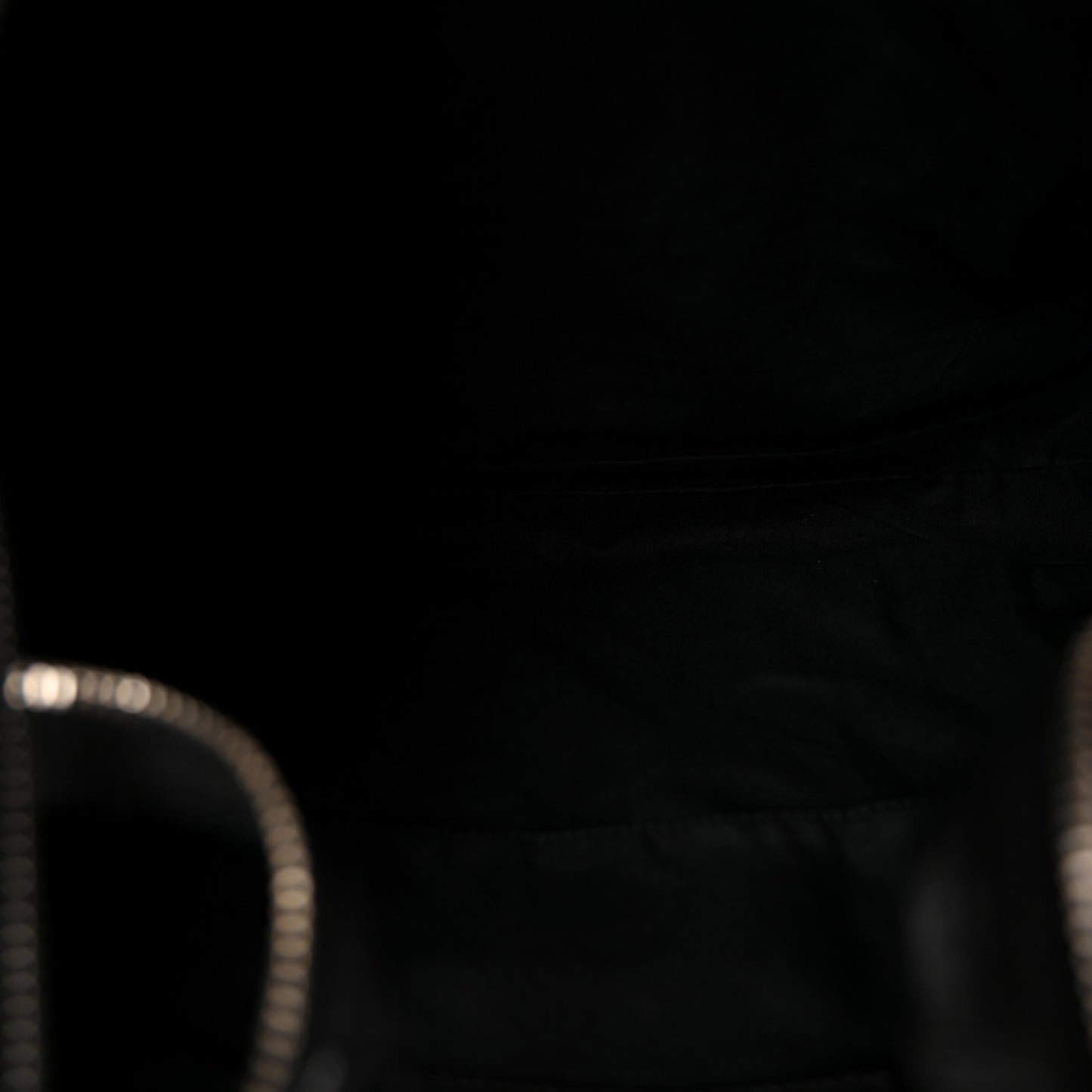 Agneau Classic Silver Hardware City Black