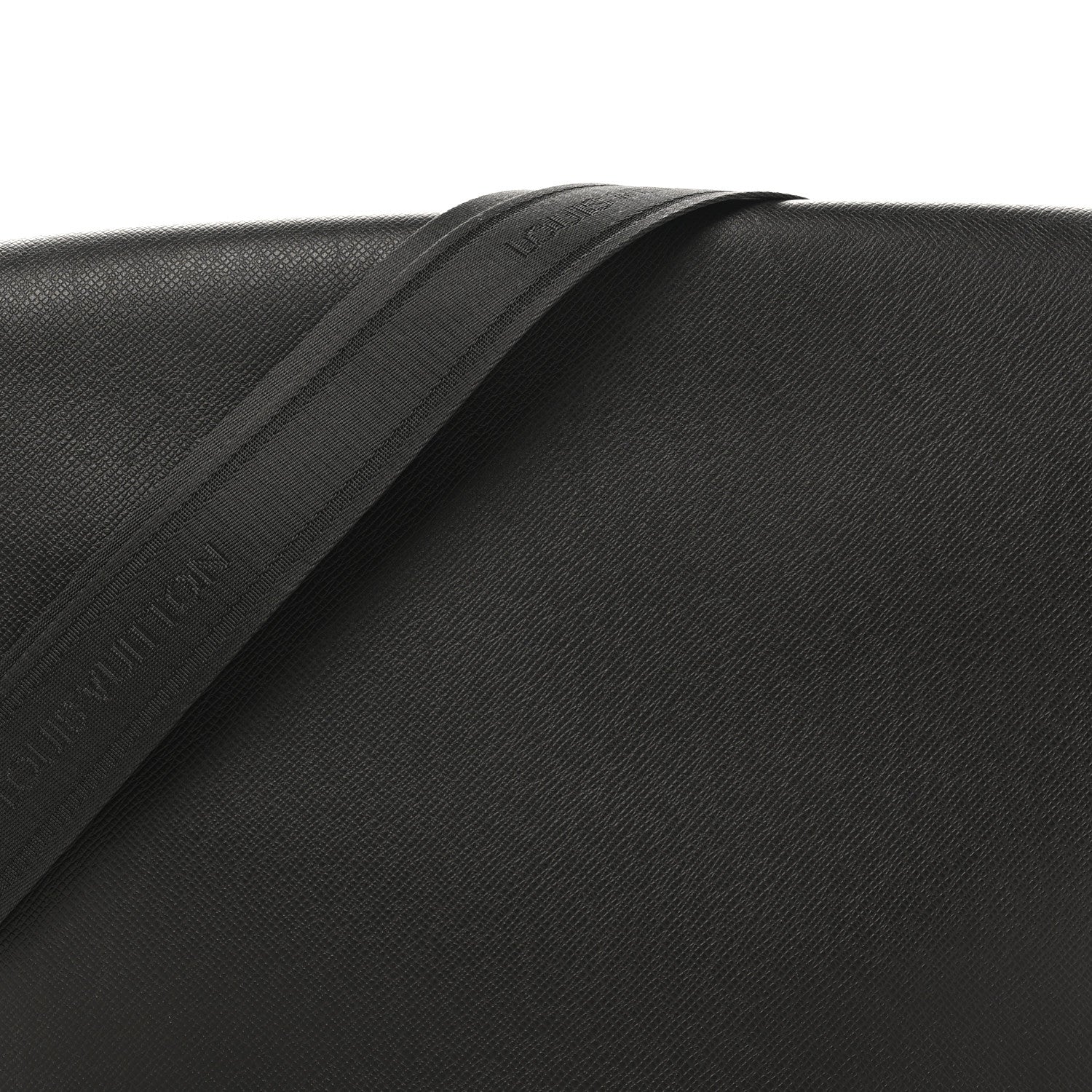 Louis Vuitton Taiga Roman GM Messenger Black 7 of 10
