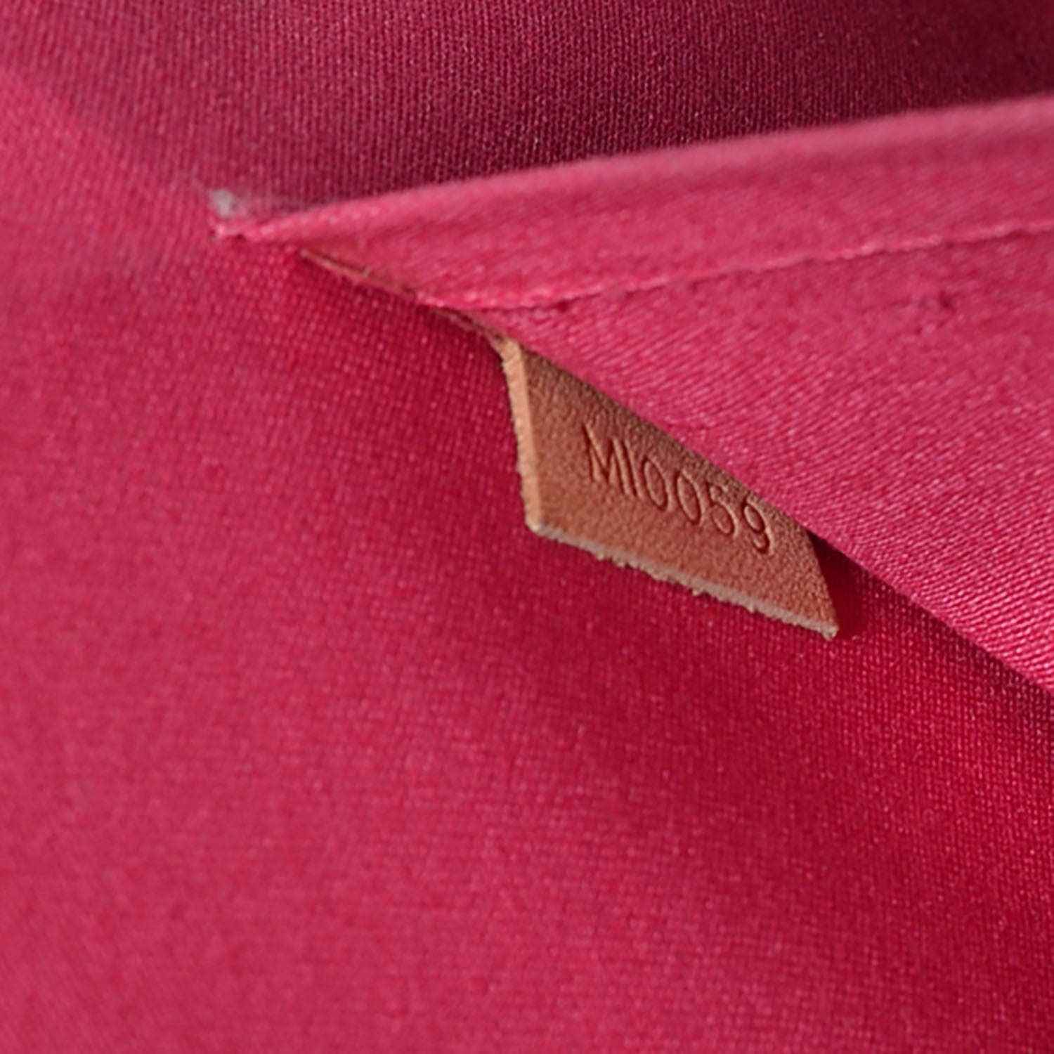 Louis Vuitton Vernis Roses Alma GM Rose Pop 7 of 7