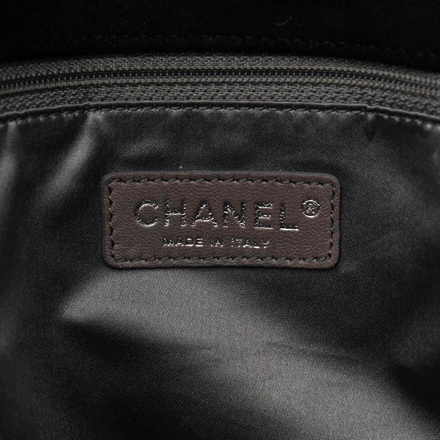 Chanel Microsuede Quilted Rodeo Drive Hobo Black 5 of 9