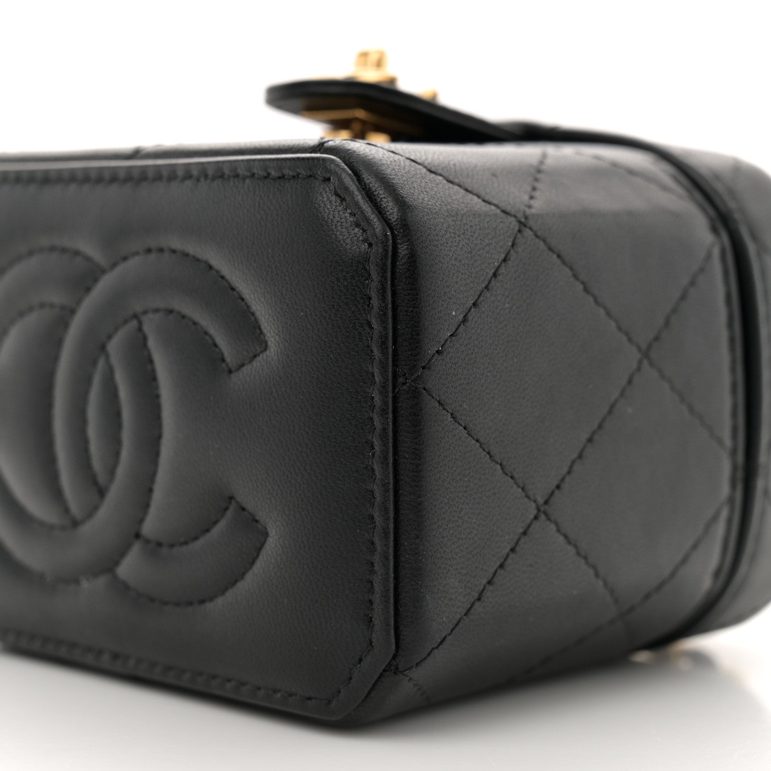 Chanel Lambskin Quilted Vanity Clutch With Chain Black 10 of 11