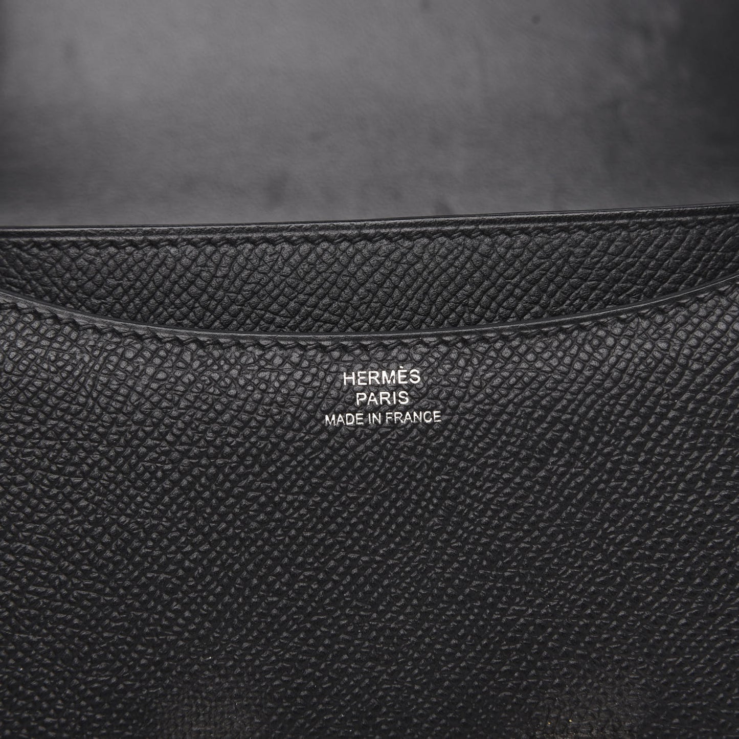 Epsom Constance 18 Black
