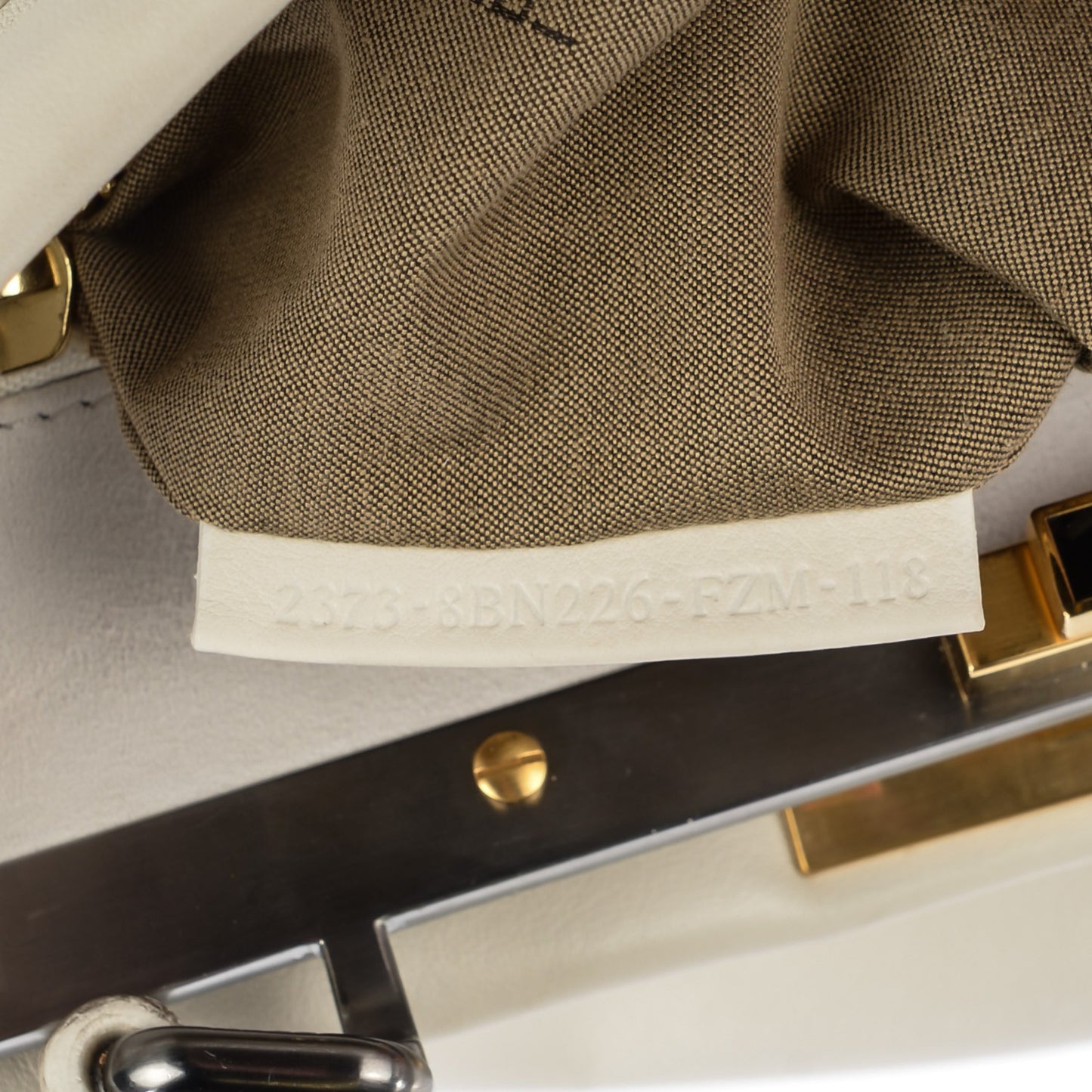 Vitello Calfskin Medium Peekaboo Iconic Satchel Milk White
