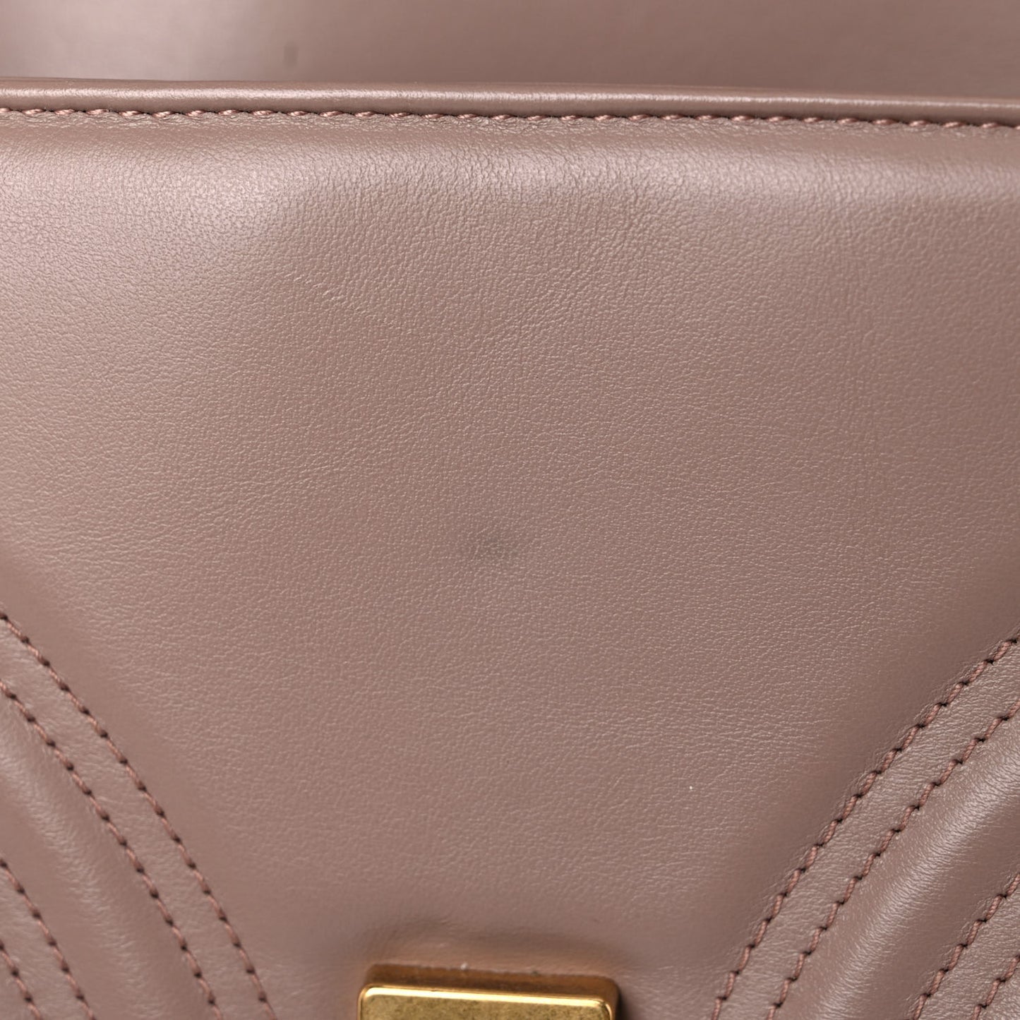 Calfskin Matelasse Small GG Marmont Shoulder Bag Porcelain Rose