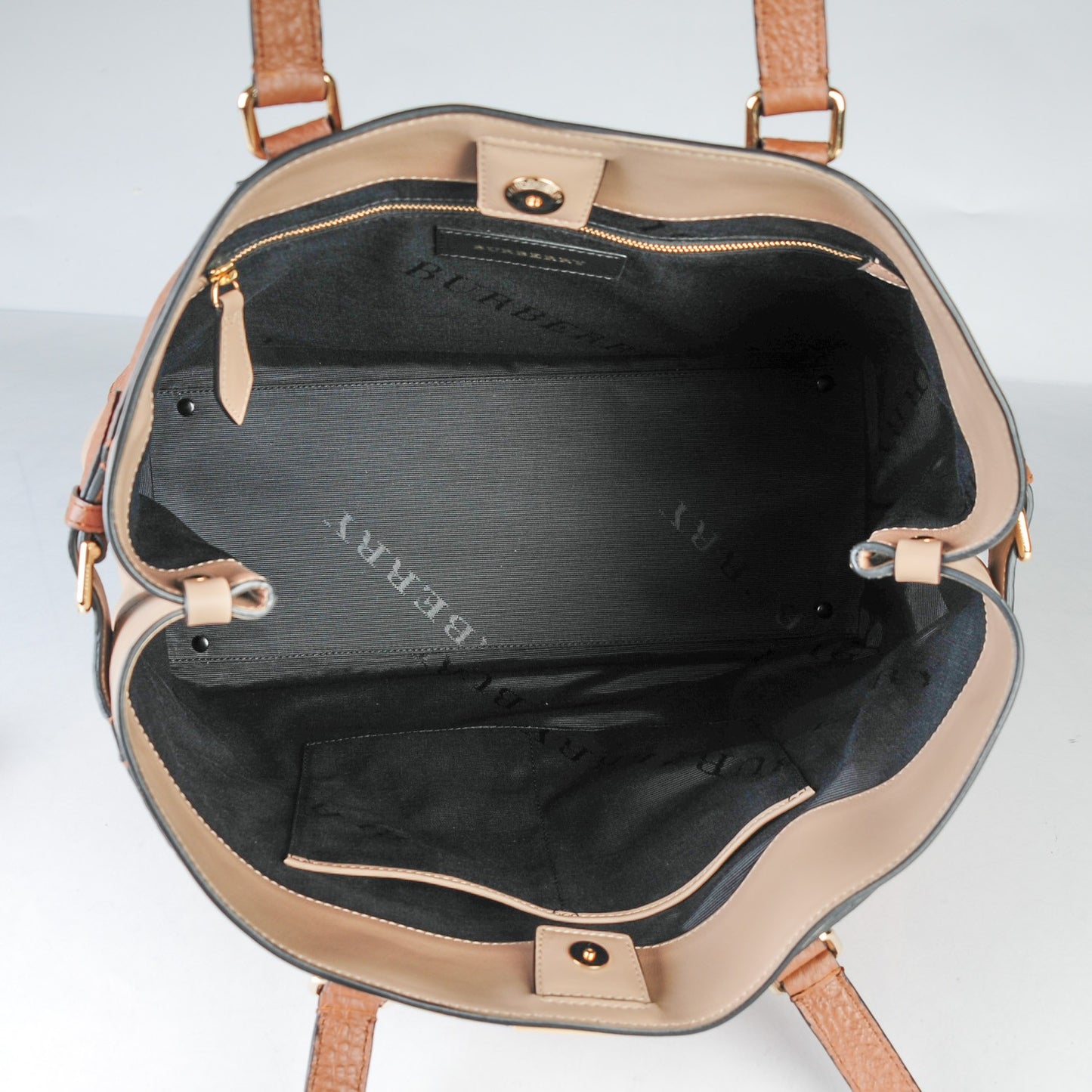 Heritage Grain Large Clarborough Tote Taupe Brown