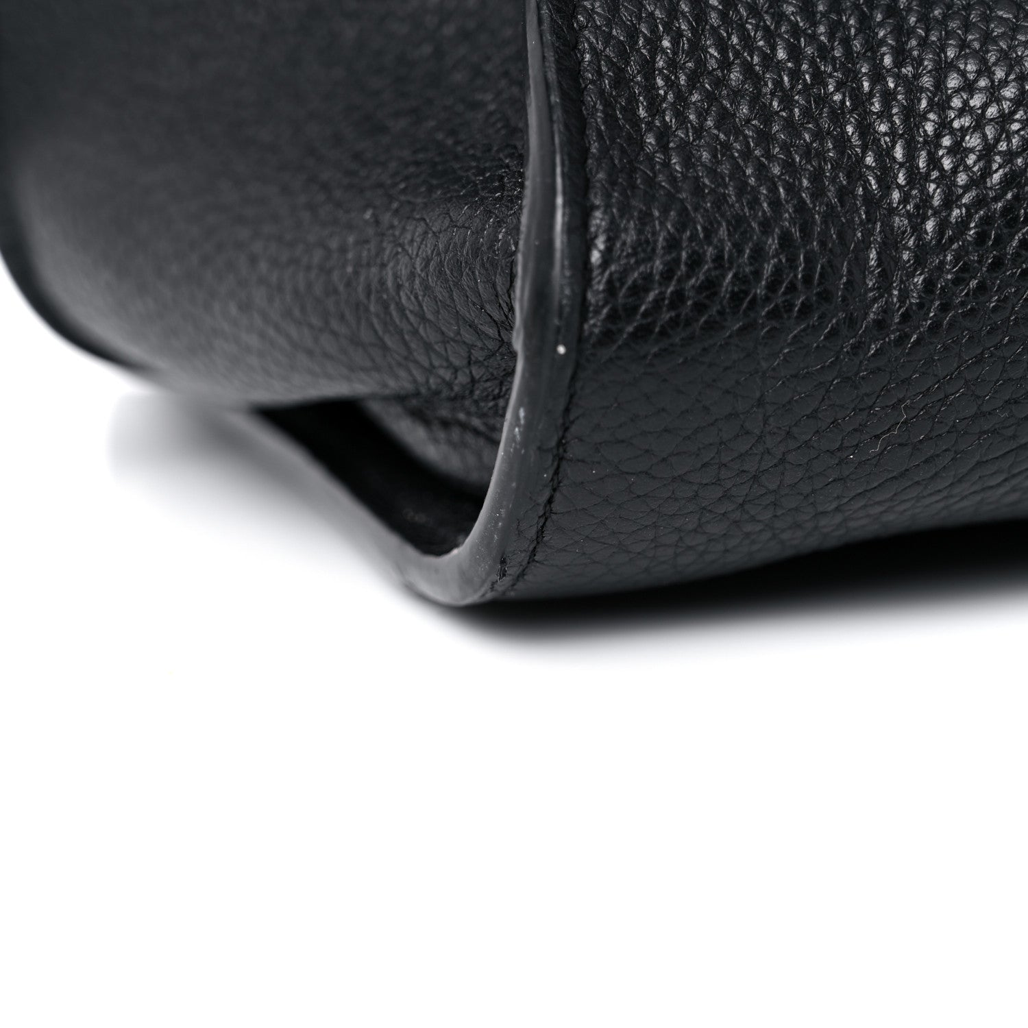 Saint Laurent Grained Calfskin Medium Souple Sac De Jour Duffle Black 16 of 19