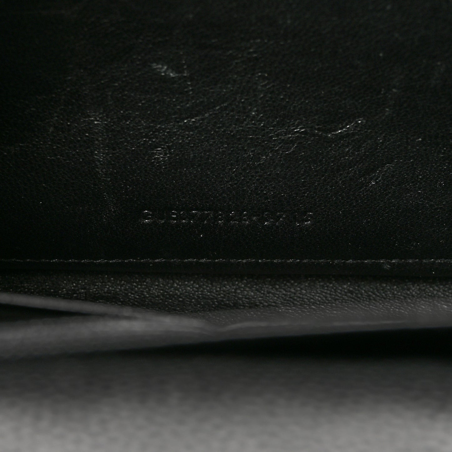 Grain De Poudre Matelasse Chevron Monogram Chain Wallet Black