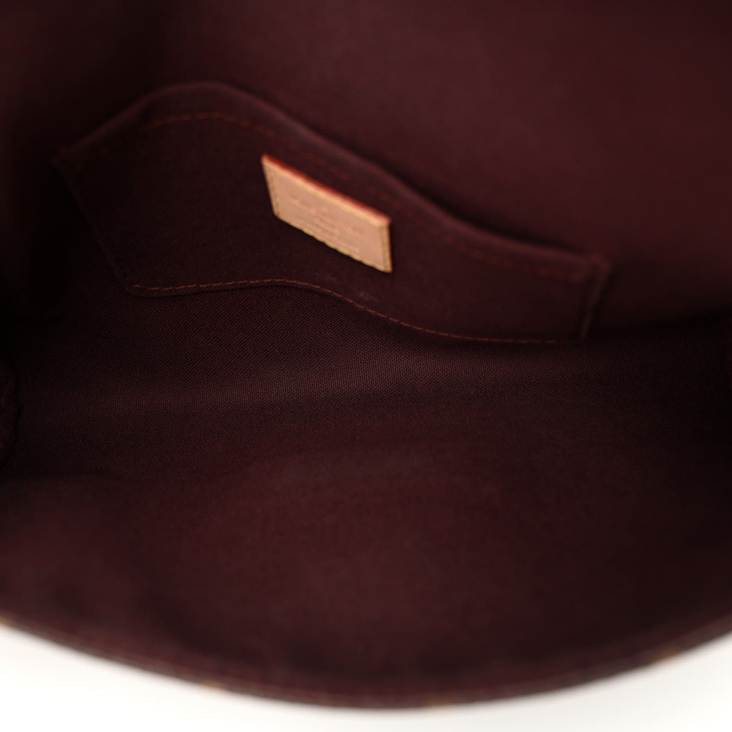 Louis Vuitton Monogram Favorite MM 5 of 9