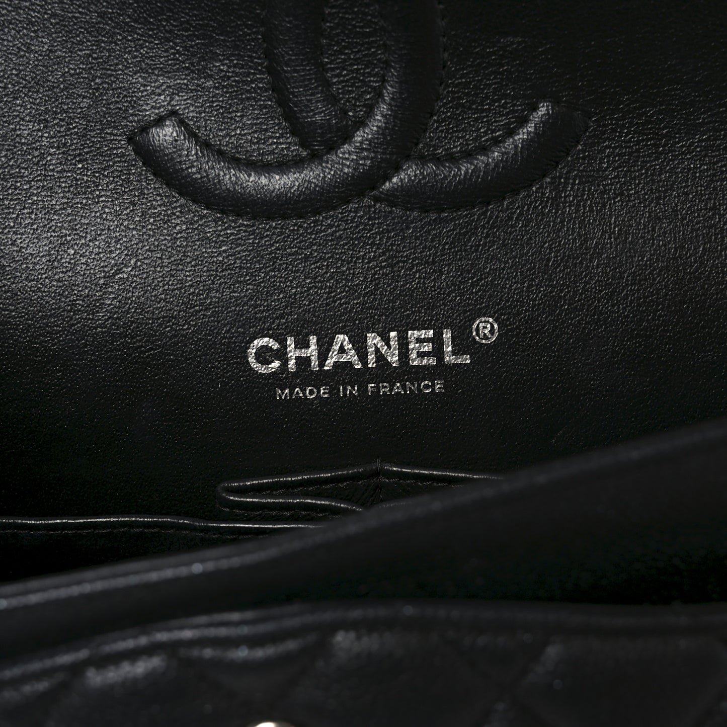 Iridescent Caviar Quilted Medium Double Flap Black