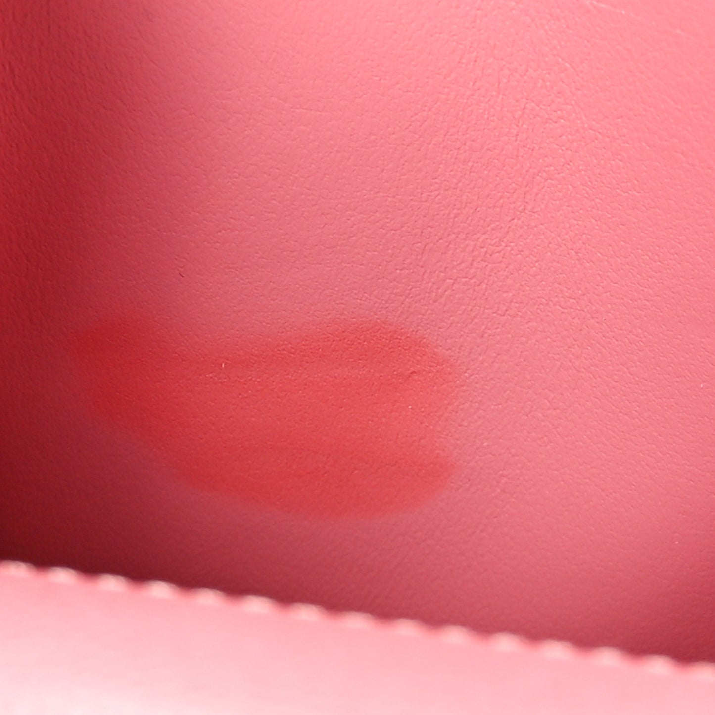 Caviar Quilted Wallet On Chain WOC Dark Pink