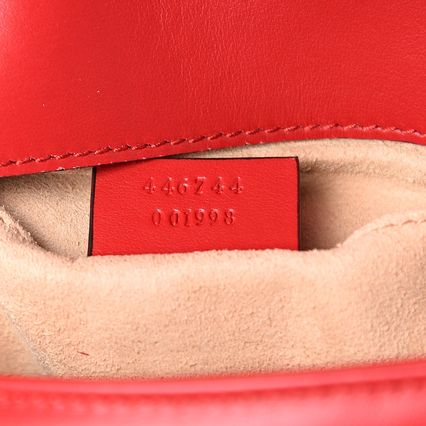 Calfskin Matelasse Mini GG Marmont Shoulder Bag Hibiscus Red