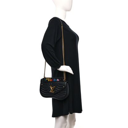 Louis Vuitton Calfskin New Wave Chain MM Black 2 of 8