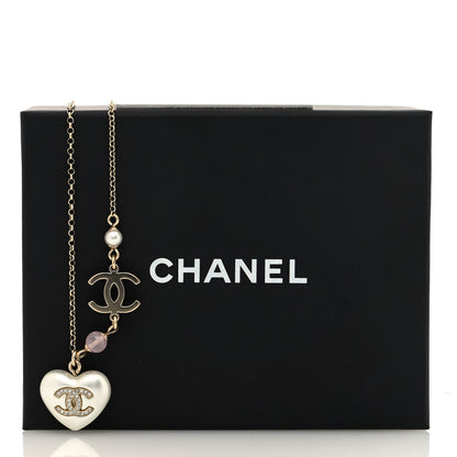 Chanel Resin Crystal CC Heart Necklace Pearly White Gold 5 of 5