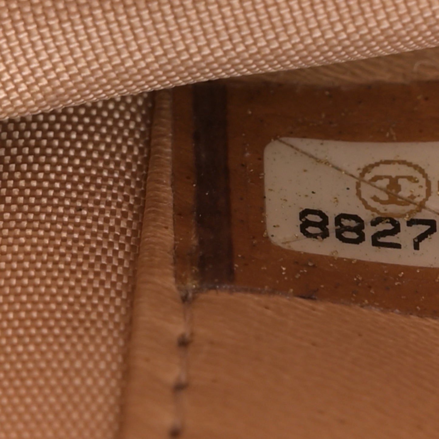 Caviar Timeless CC Wallet on Chain WOC Beige