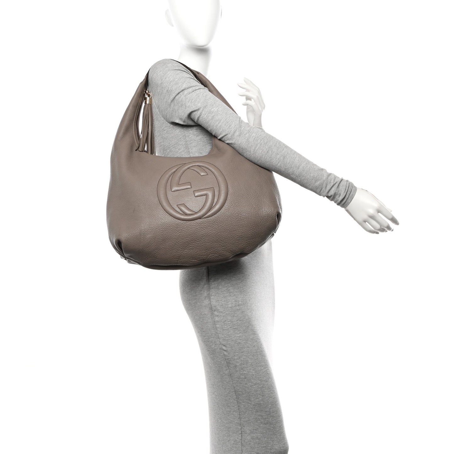 Pebbled Calfskin Large Soho Hobo New Fango