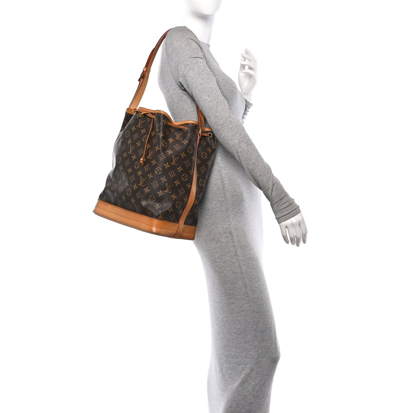 Monogram Noe