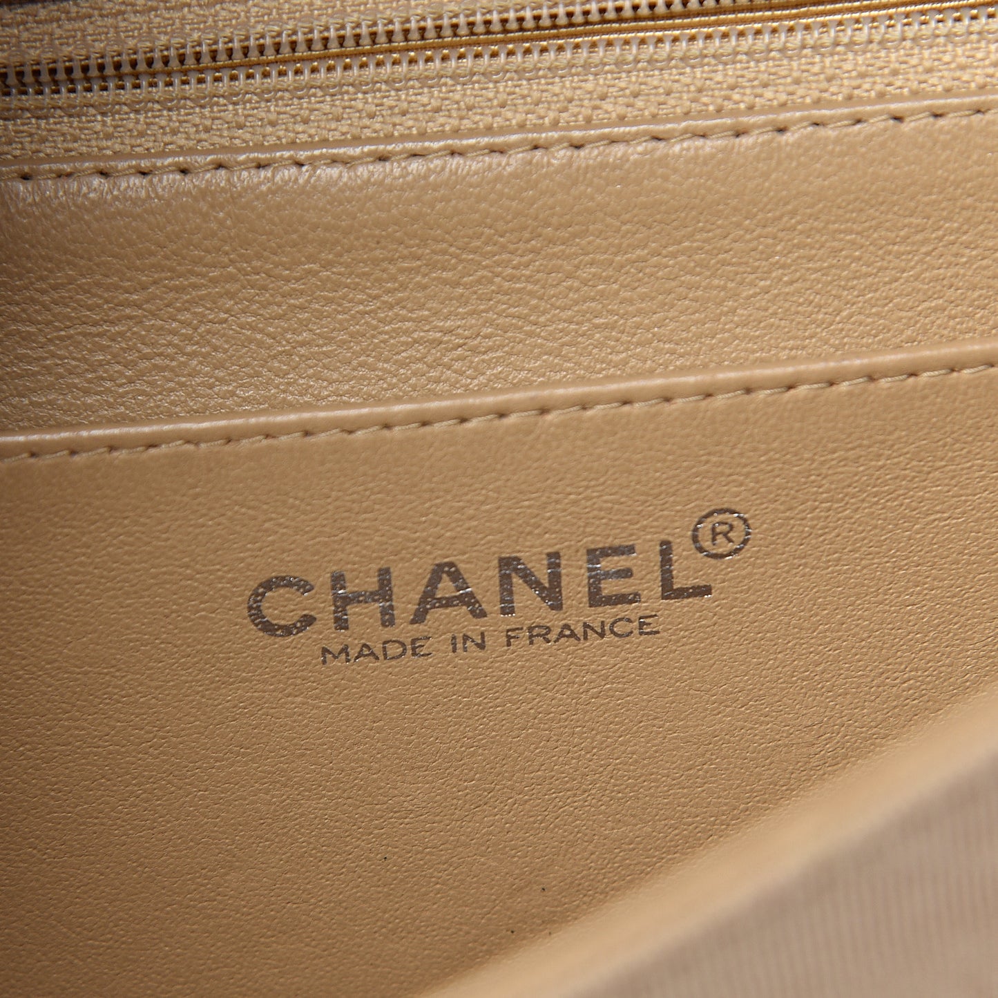Jersey Quilted Jumbo Single Flap Beige