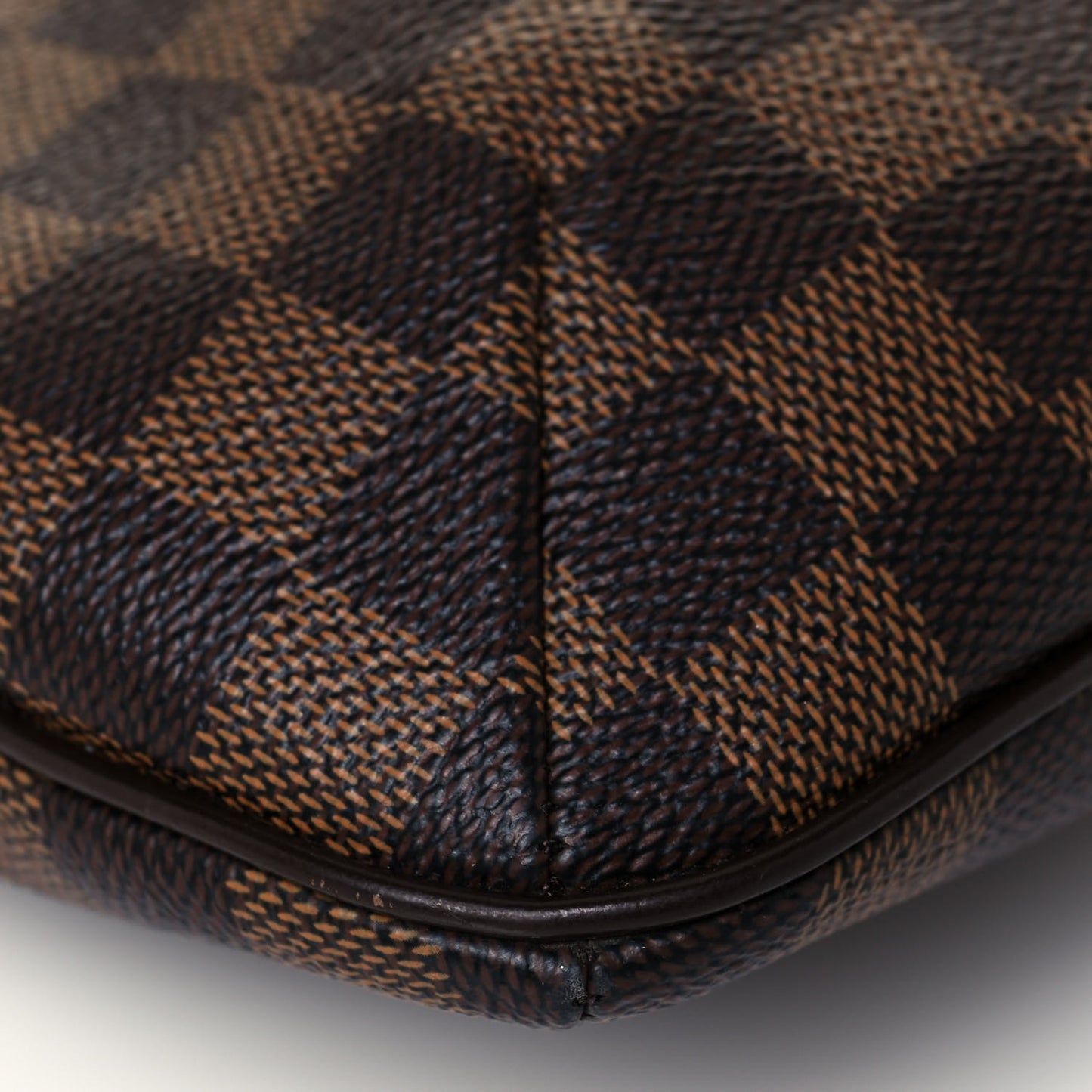 Damier Ebene Bloomsbury PM