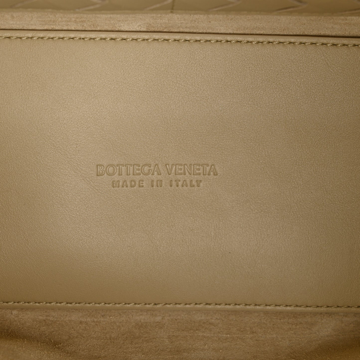 Silky Calfskin Medium Andiamo Shoulder Bag Light Butterscotch