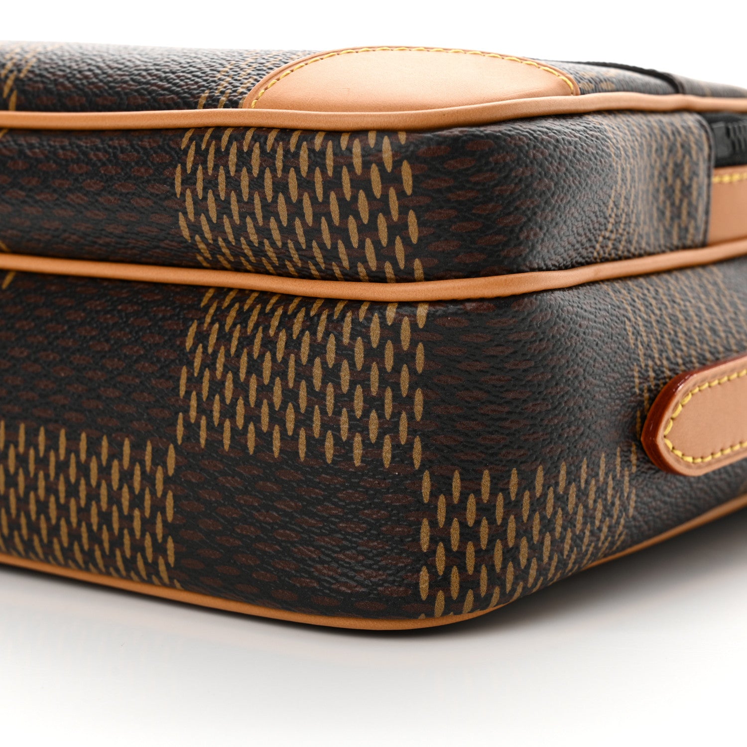 Louis Vuitton x NIGO Giant Damier Ebene Monogram Nil Messenger 10 of 11