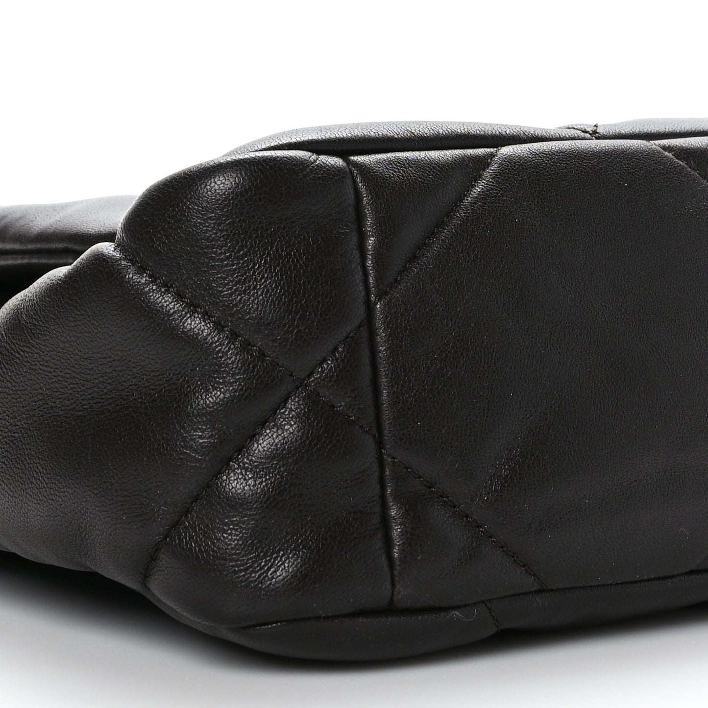 Lambskin Quilted Medium Chanel 19 Flap Dark Brown