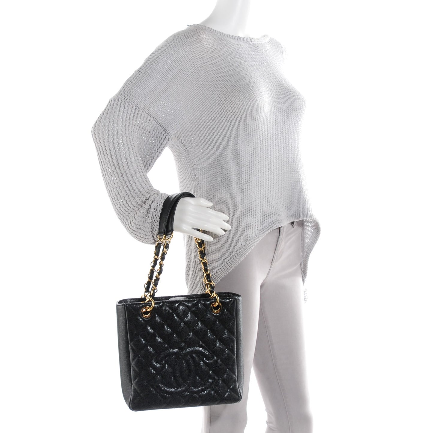 Caviar Quilted Petit Shopping Tote PST Black