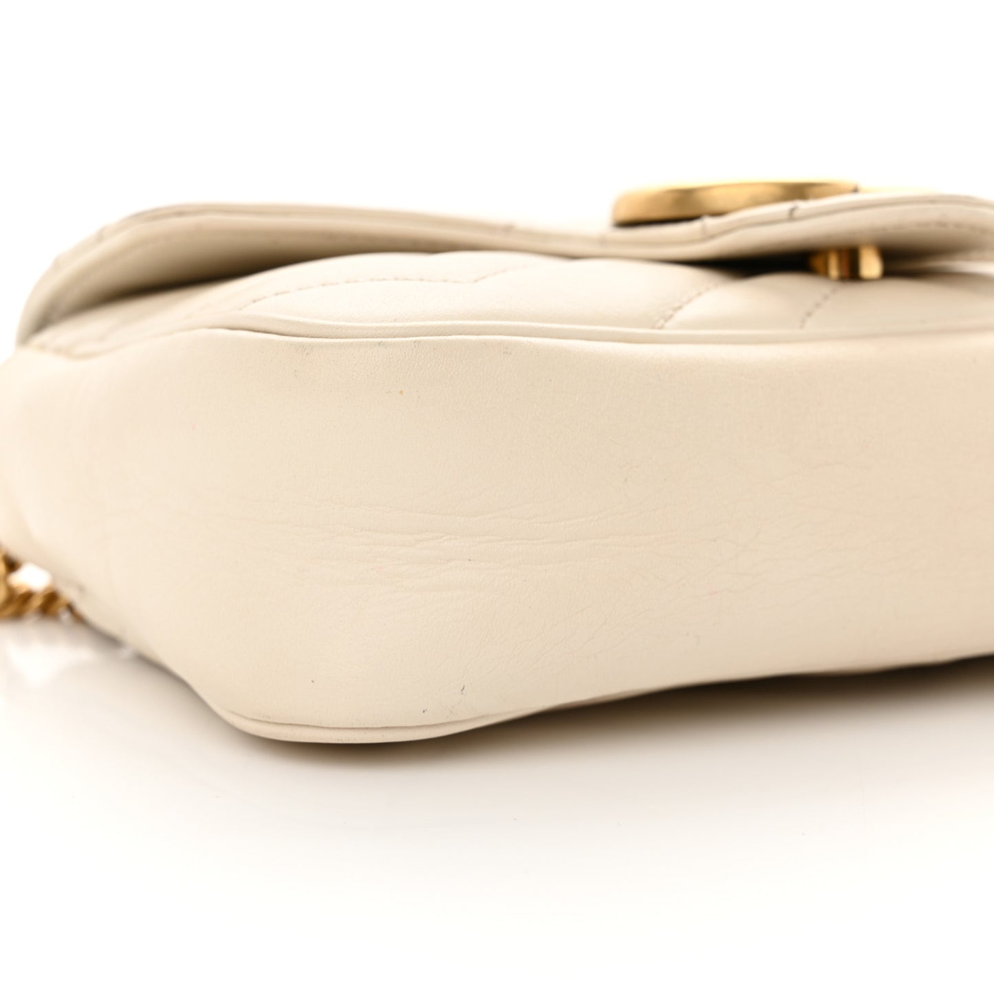 Calfskin Matelasse Super Mini GG Marmont Shoulder Bag White