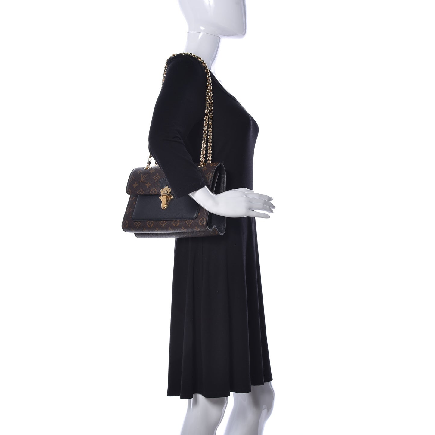 Monogram Victoire Black