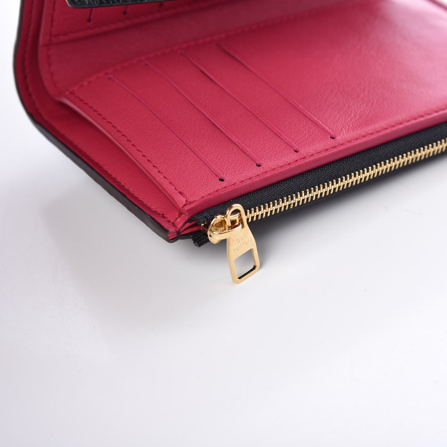 Taurillon Capucines Compact Wallet Black
