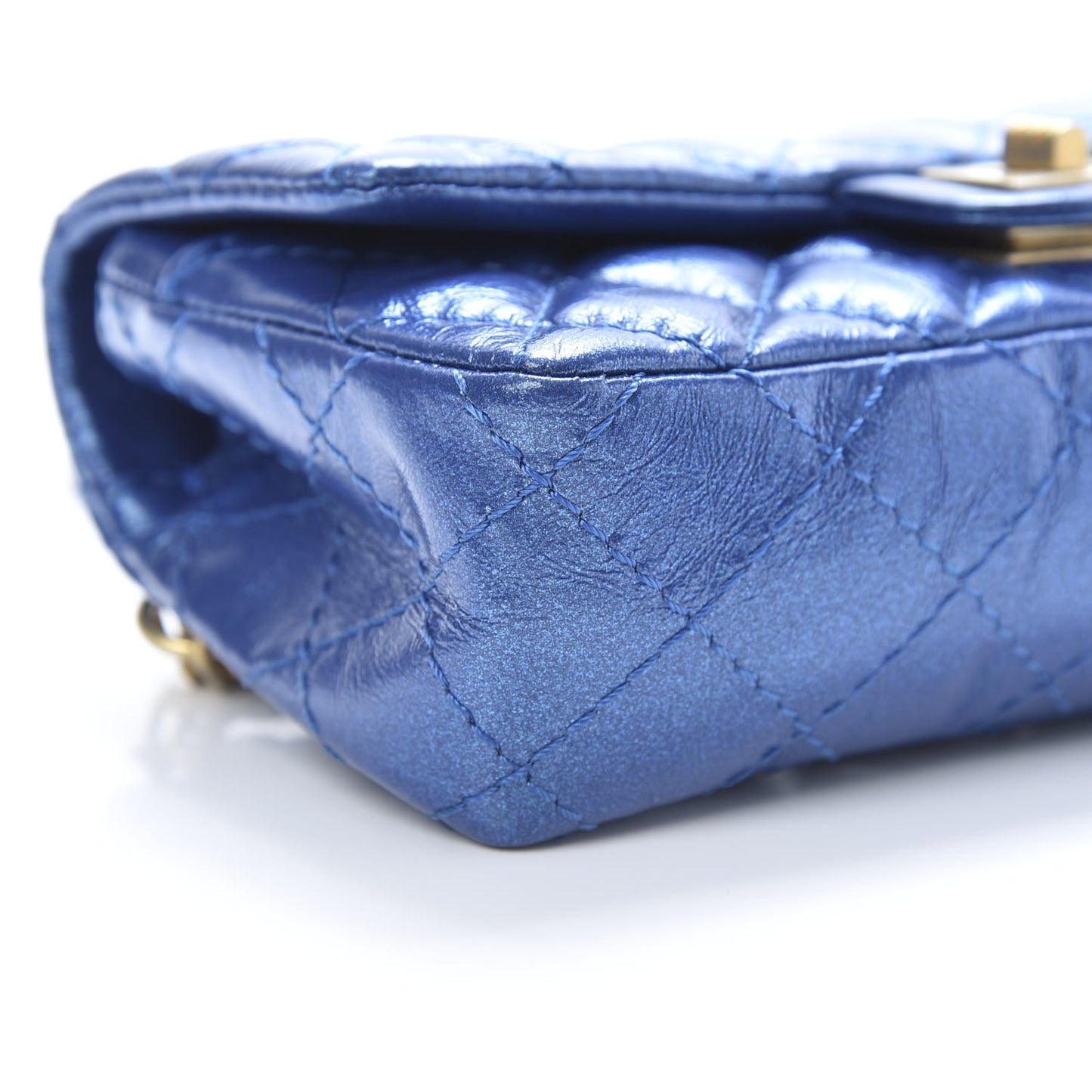 Metallic Aged Calfskin Quilted 2.55 Reissue Flap Belt Bag Blue