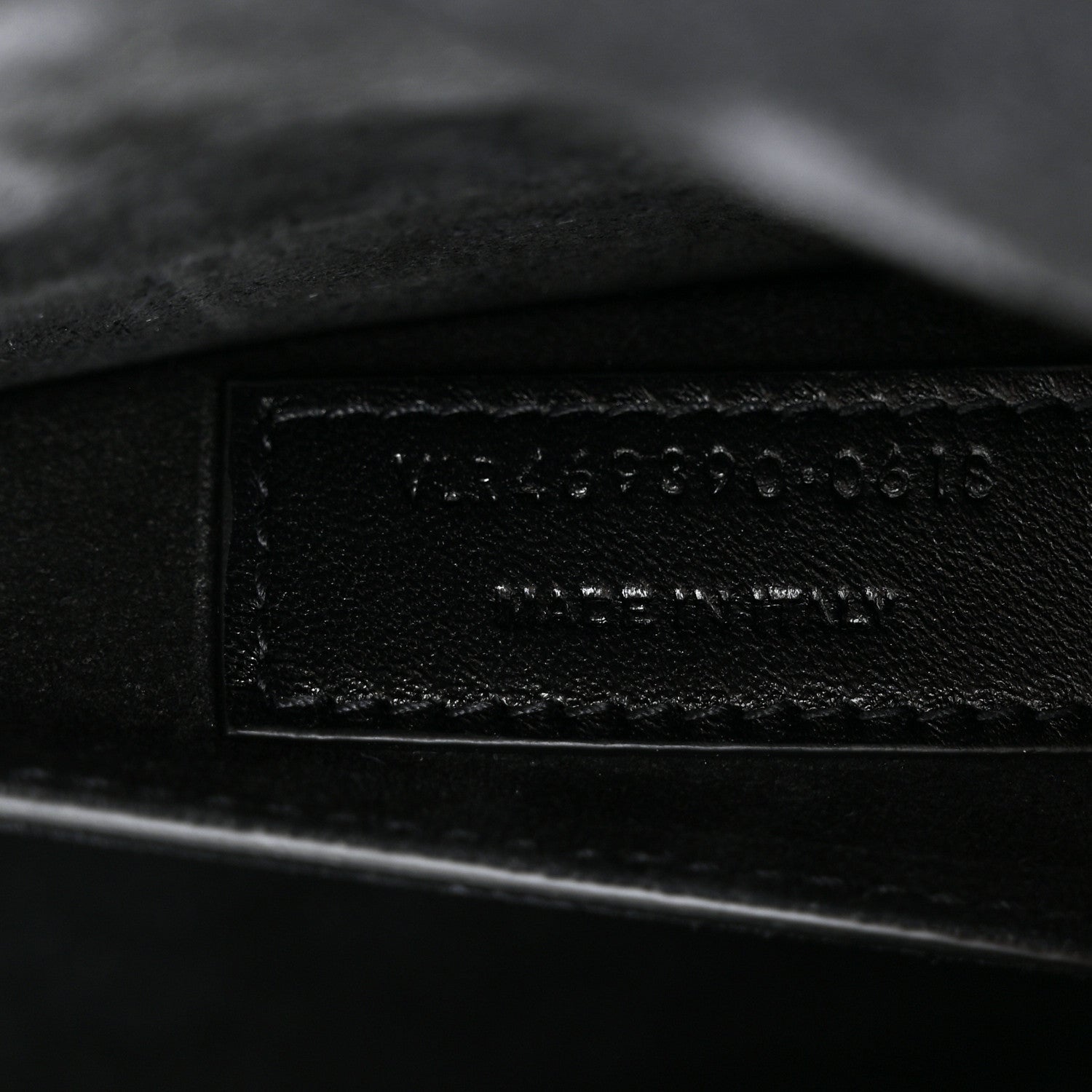Saint Laurent Metallic Calfskin Small Classic Monogram Kate Satchel Oro 7 of 10