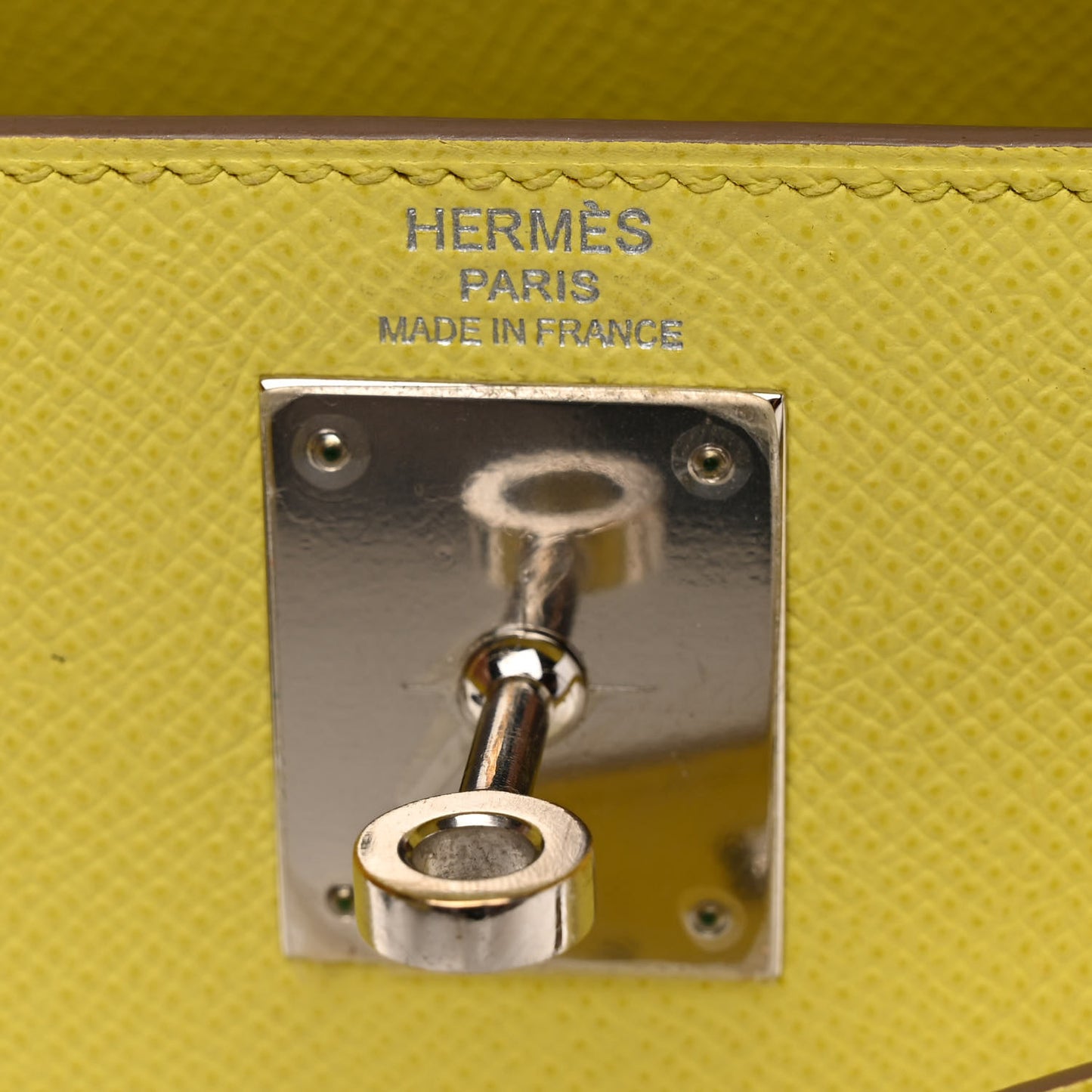 Epsom Kelly Sellier 28 Lime