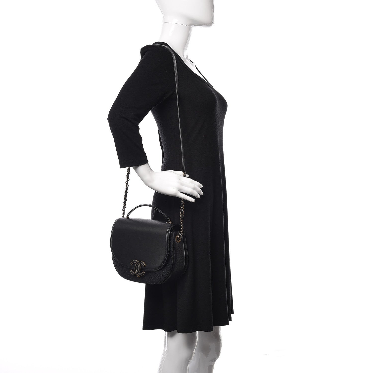 Chanel Shiny Calfskin Goatskin Quilted Medium Coco Curve Messenger Flap Black 2 of 12