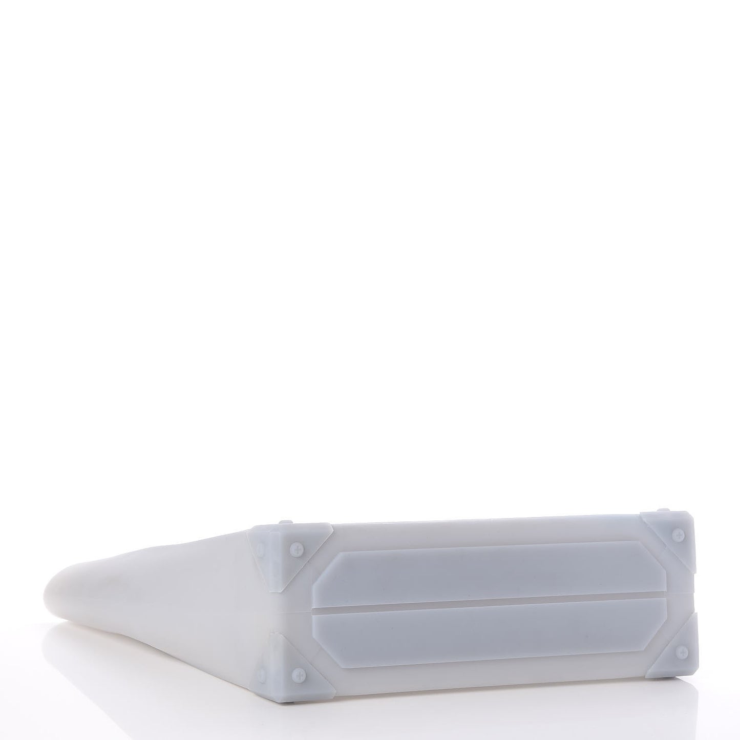 Molded Silicon Prisma Tote Icing