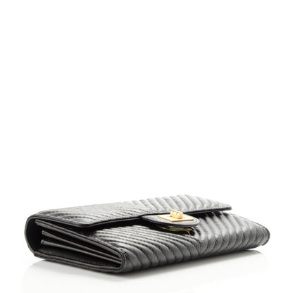 Chanel Calfskin Chevron Quilted 2.55 Reissue Flap Wallet Black 4 of 8