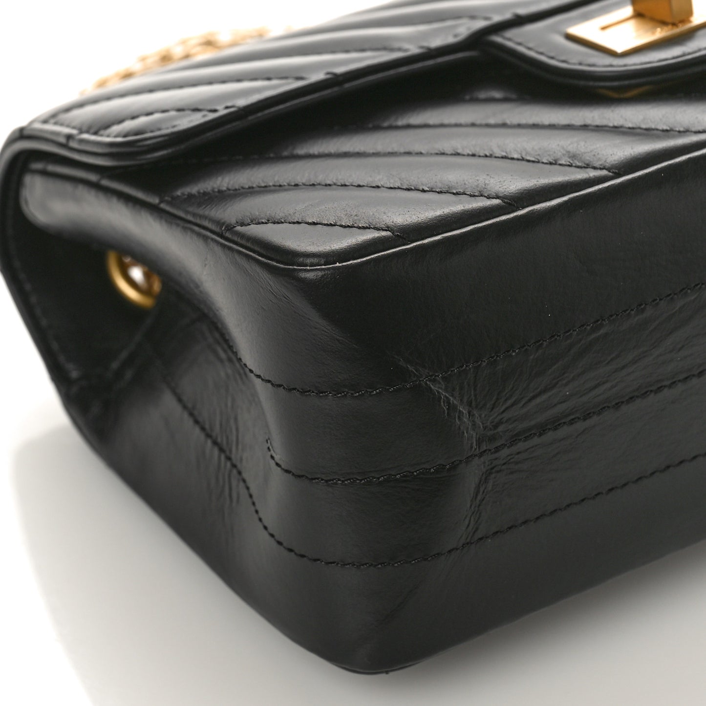 Aged Calfskin Chevron Quilted 2.55 Reissue Mini Flap Black