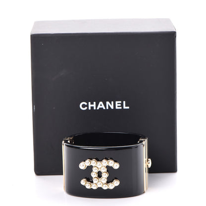 Chanel Resin Pearl CC Cuff Black 6 of 6