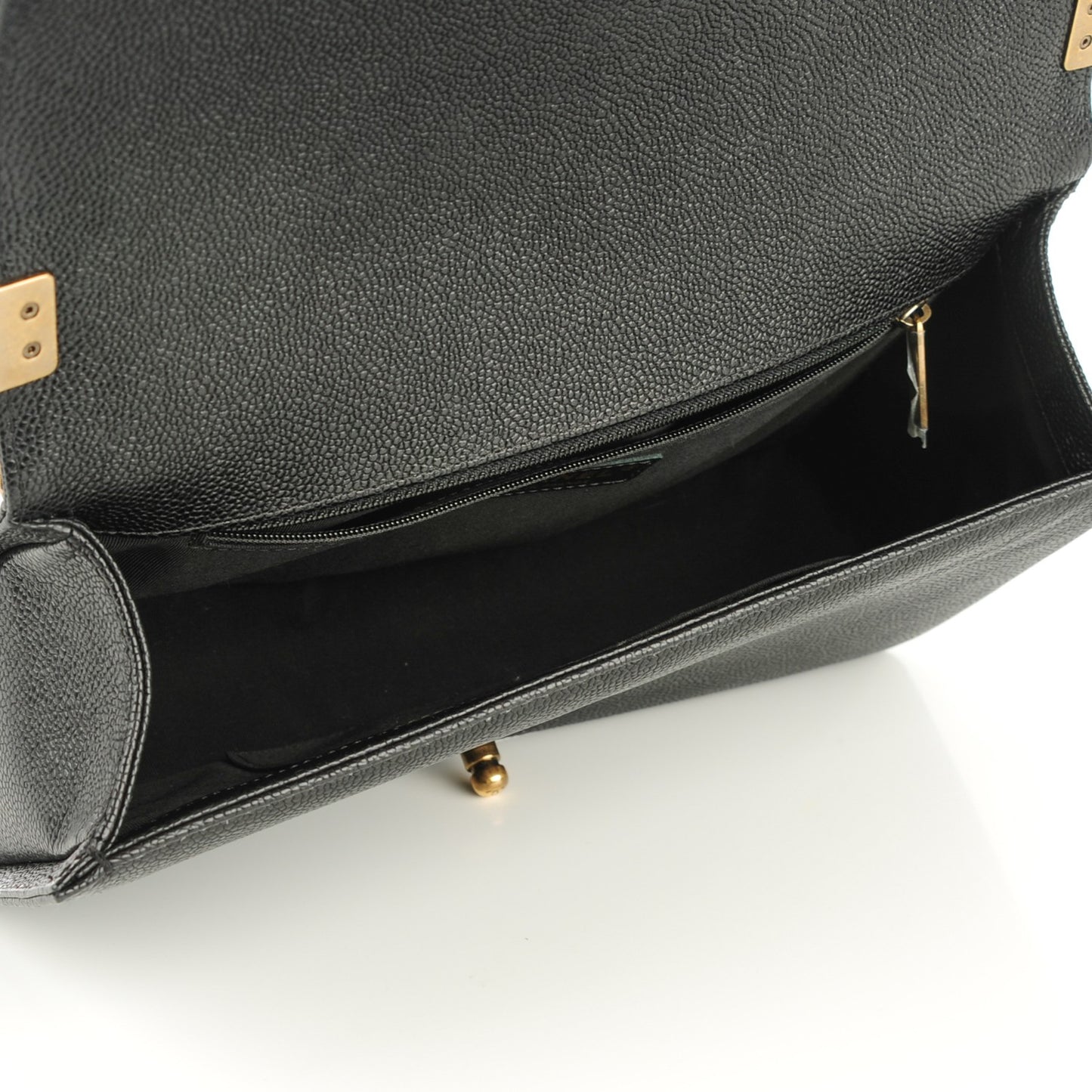Caviar Quilted New Medium Boy Flap Black