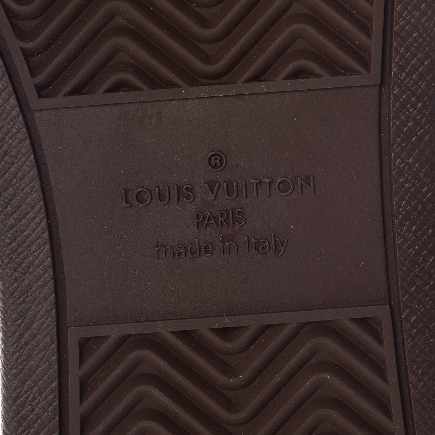 Louis Vuitton Calfskin Monogram Rivoli High Top Sneakers 12 White 7 of 9