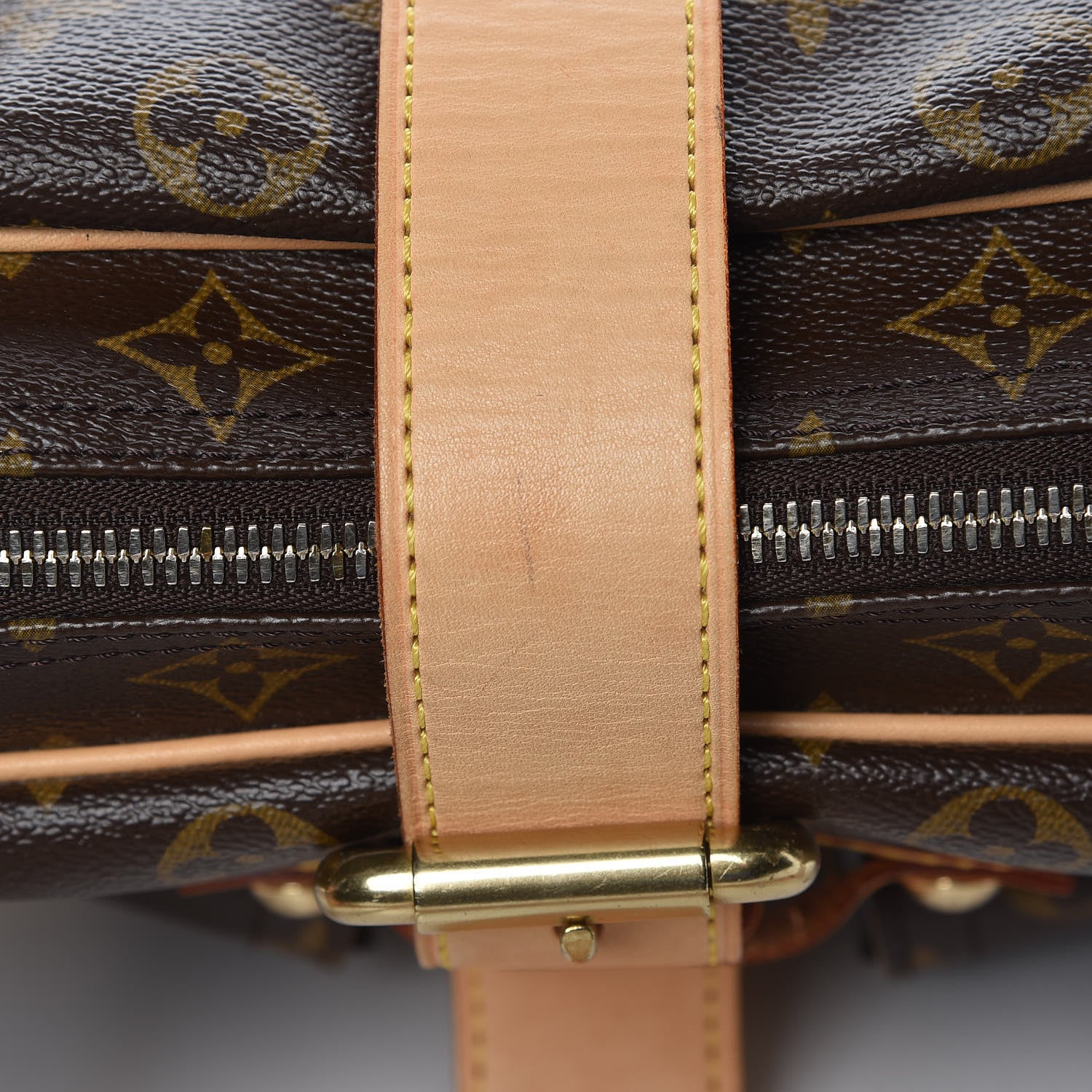 Louis Vuitton Monogram Manhattan GM 20 of 20