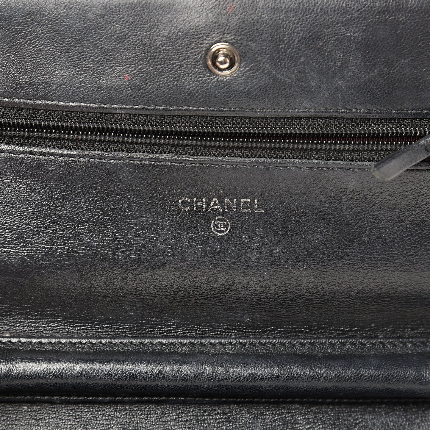 Lambskin Quilted Wallet On Chain WOC Black
