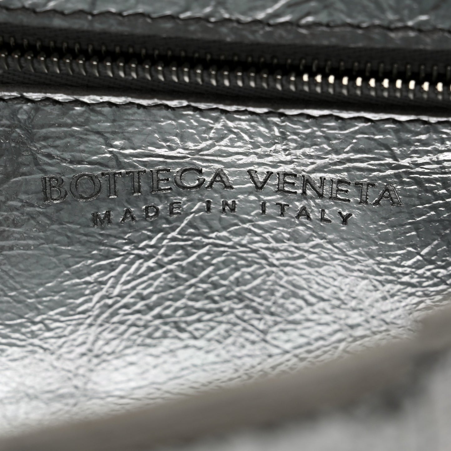 Metallic Lambskin Maxi Intrecciato Cassette Crossbody Bag Silver