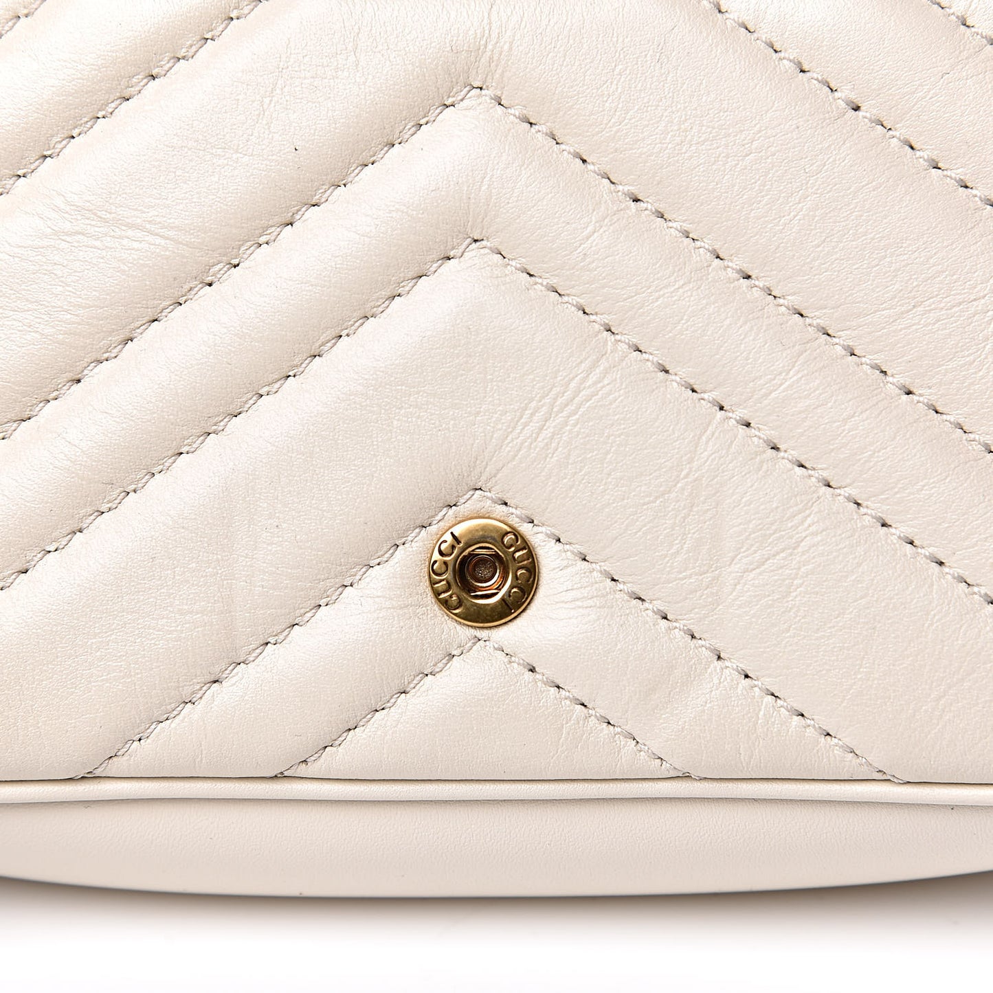 Calfskin Matelasse Super Mini GG Marmont Shoulder Bag White