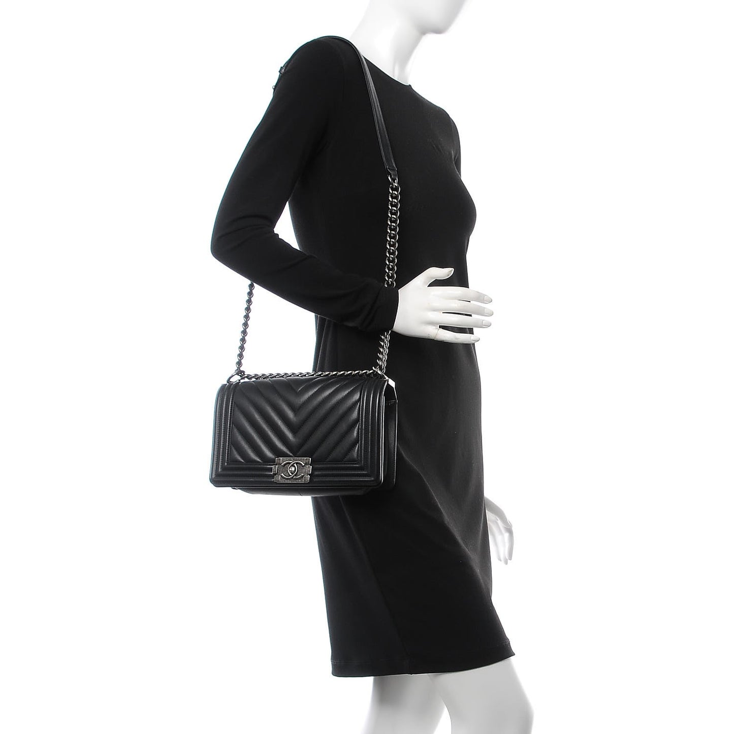 Calfskin Chevron Quilted Medium Boy Flap Black