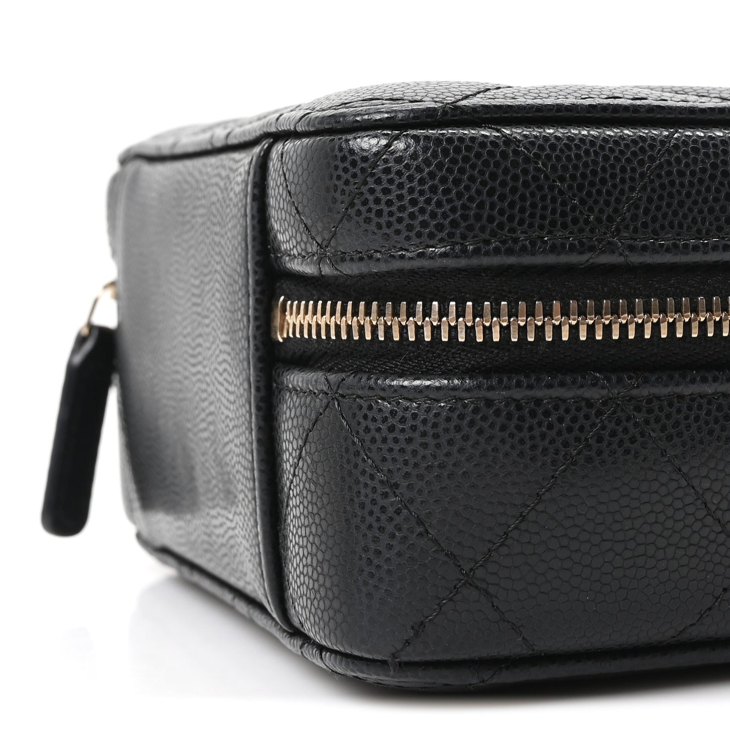 Caviar Quilted Twist Your Buttons Clutch With Chain Black